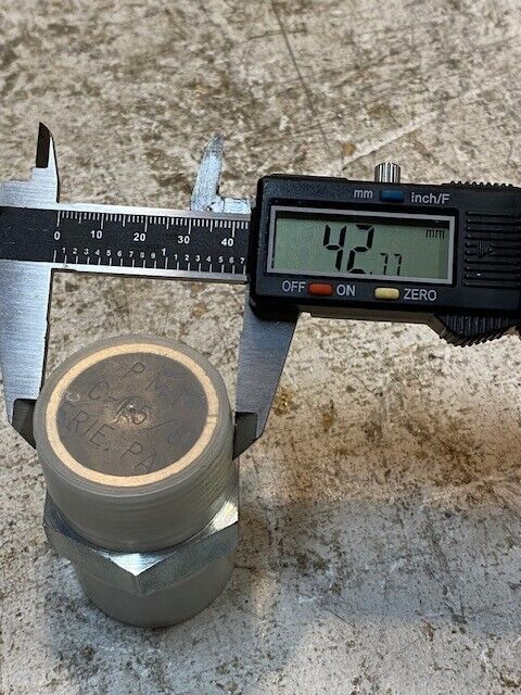 Lawson Adapter Fitting 64842 Male Pipe Coupling 1-1/4x1-1/4