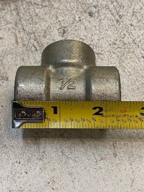 8 Qty of 1/2" Tee Coupling Fittings 59mm Length 18mm ID (8 Quantity)