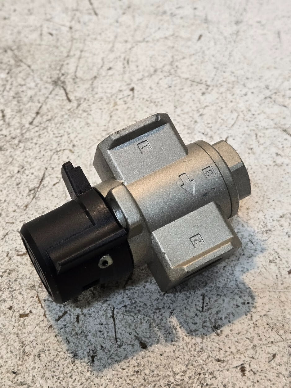 SMC Single Action Relief Valve VHS30-03-B | 0.1-1.8 MPa