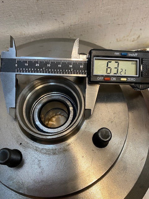 Duralast Brake Drum 22116 | 4 x 180mm Bolt Pattern | Max. Dia. 204.3MM | 14045