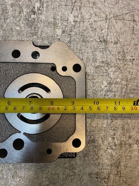 Transmission Center Block for John Deere 18mm Bore 9-1/2" x 6" NTN 1818