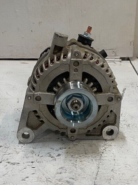 Alternator 11295N | AM21E1 | 12 Volts | PO0217399001600017