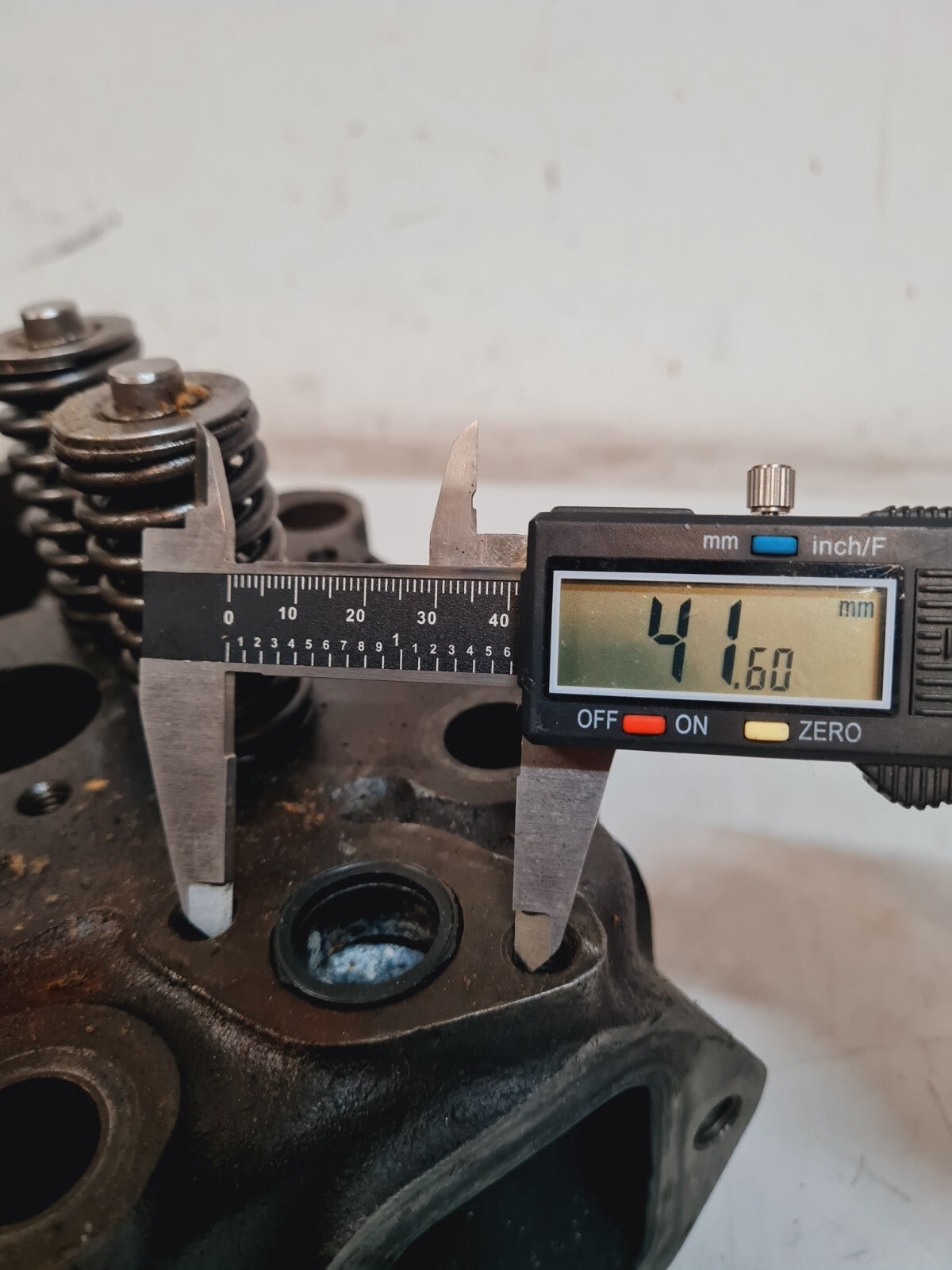 Cummins NTC 5 1/2 Cylinder Head 3008100RX | 152650 L-2 | 135541