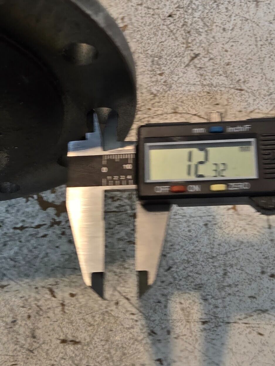 Driveshaft 18 1/2" Length 7 3/8" Hub Diameter 2 3/4" Shaft Diameter