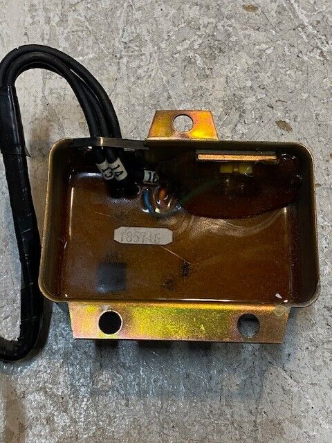 Motorola 8RD3024D Voltage Regulator