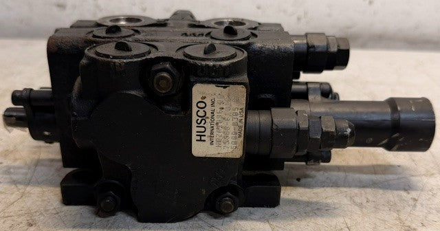 Husco International Multi-Spool Hydraulic Control Valve H02A109600 Industrial