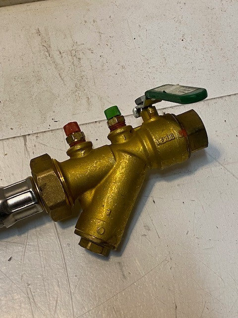 Nexus Valve 40 Bar 600 WOG 02-18 w/ Braided Hose 30-1/2 Long 30mm Thick 26mm End