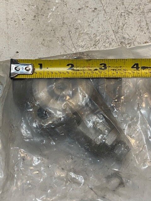 Armstrong Strainer 2-Bolt Connector IS2 R-L w/ Val 3/4 NPT | D3448-2