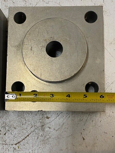 2 Qty of Hydraulic Flange Block Valves 6-5/8" x 6" x 2"  17912-3 (2 Quantity)