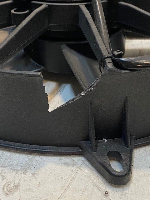 SPAL 11" 12V High Performance Cooling Radiator Fan Blower VA03-AP70/LL-37A