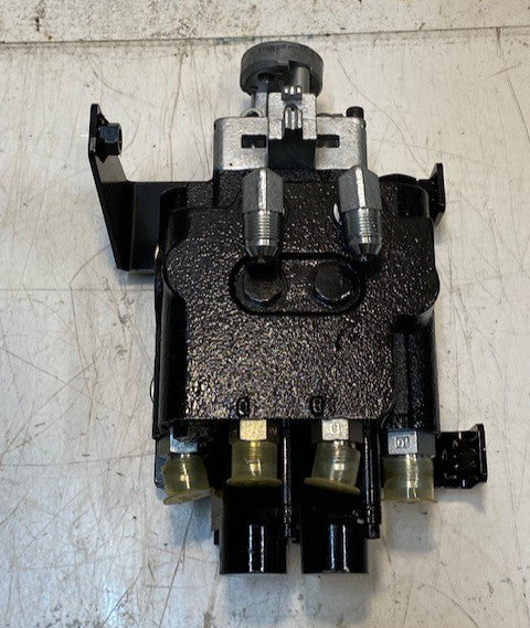 Hydraulic Valve 871400262 | 0705