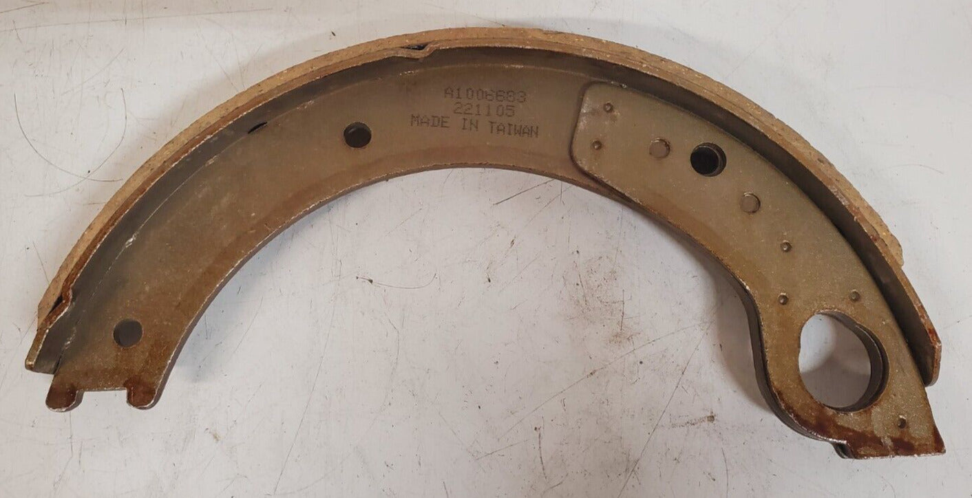 Brake Shoe Replacement A1006683 | 221105