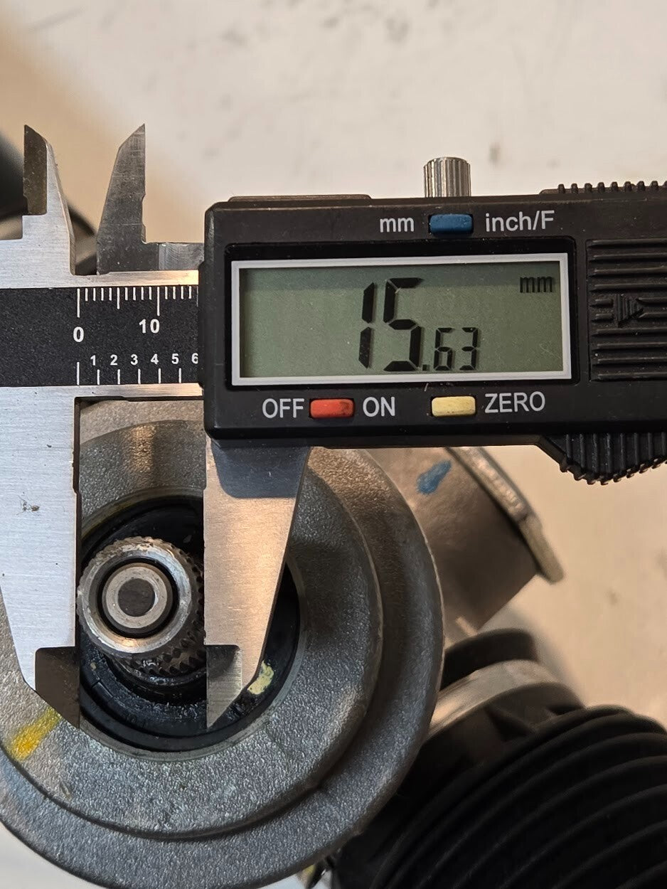 Power Steering Rack 01024 | S2(L) 262537 | 45" Long 13.7mm Threaded Ends