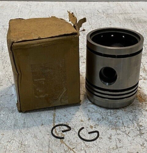 Piston Cylinder 4" Tall 3-1/4" OD 17mm Pin Bore