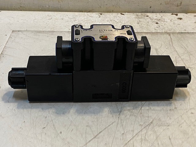 Monarch Hydraulic Solenoid Valve 00961-P | 12 VDC 4000 PSI