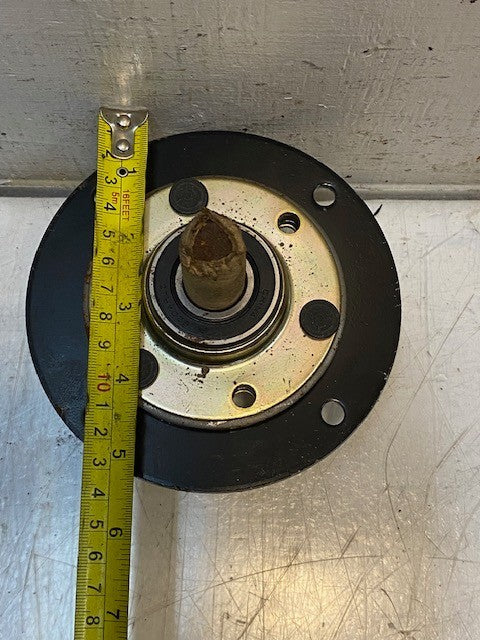 Stens 285-088 Spindle Assembly 5-1/2" Dia 5" Tall