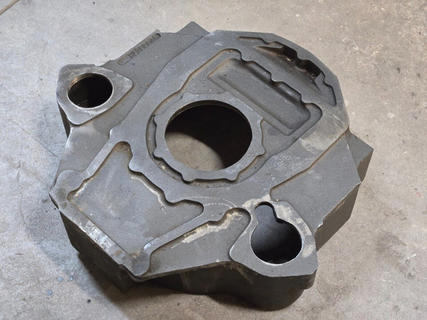 Flywheel Housing 3036805R for Cummins B and C Series | 25" x 28" x 6 1/4" 182lbs