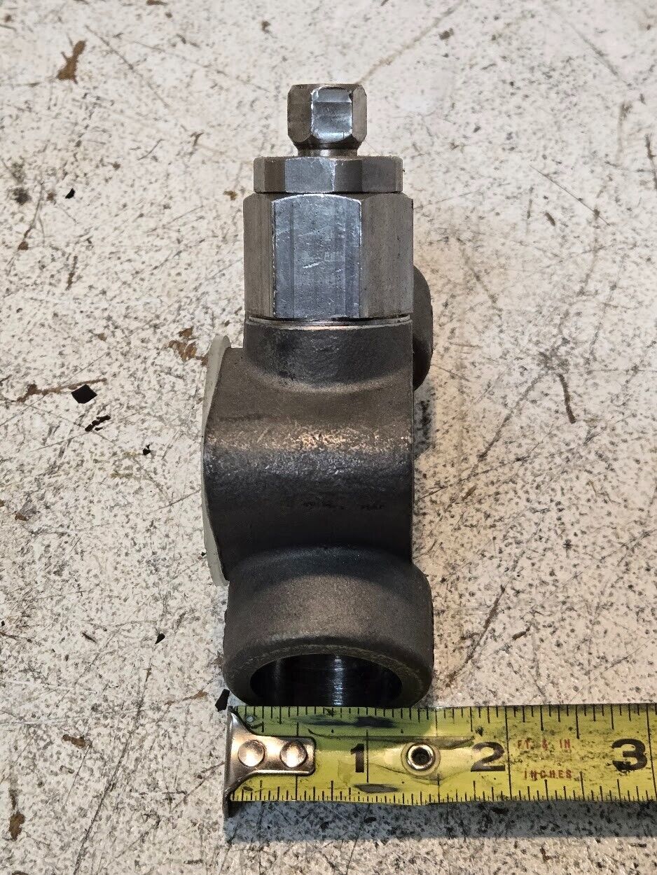 Armstrong D2411 360 Degree Connector for Steam Traps