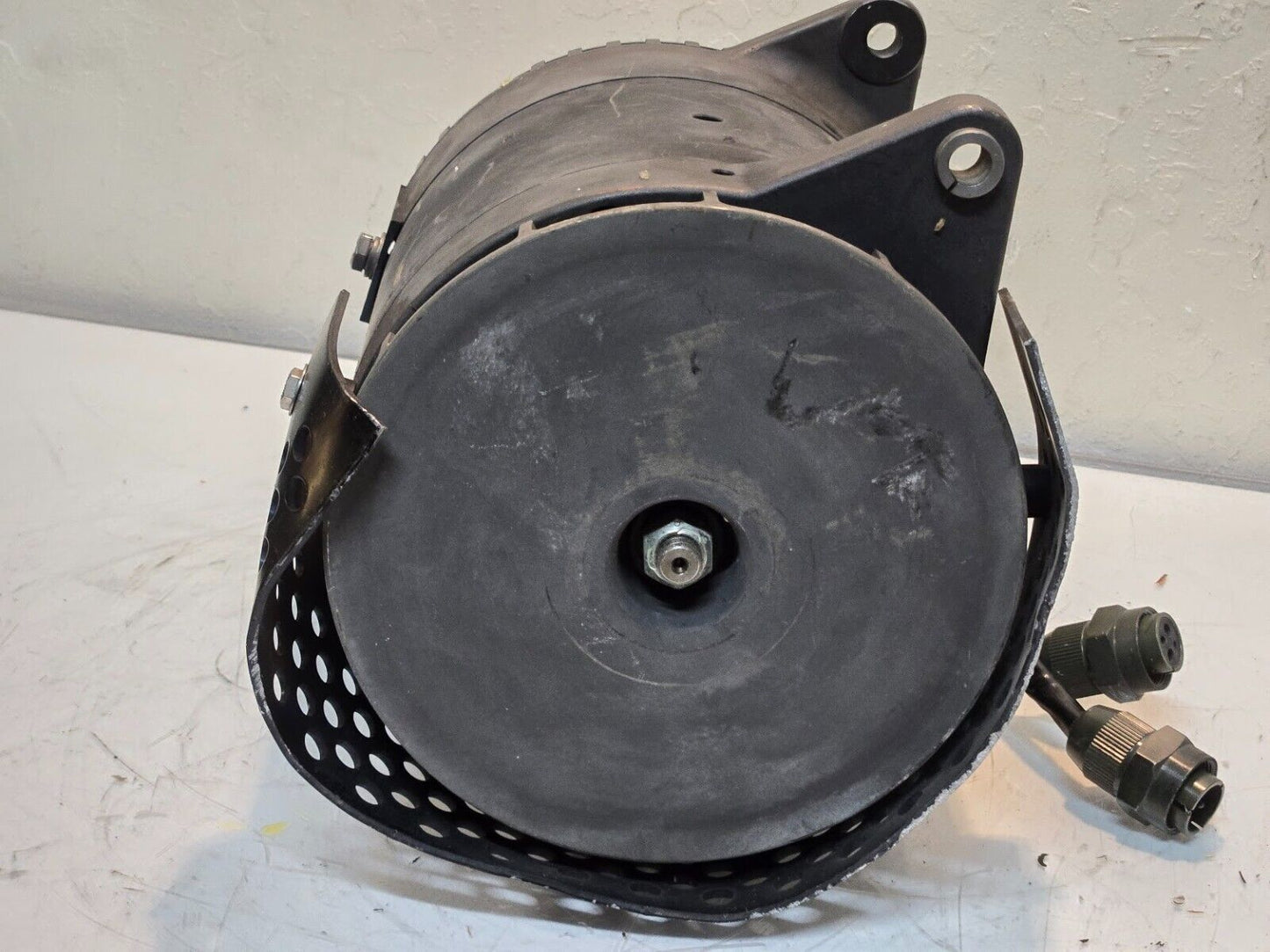 C. E. Niehoff Dual Voltage Generator 12447109 for HMMWV | 2920-02-420-9968