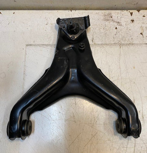 Right Suspension Control Arm M9 | 14-1/2" Long 13-1/2" Wide