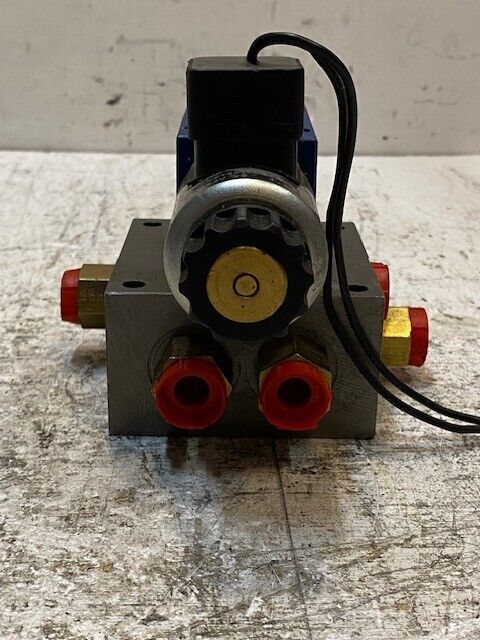 Sun Hydraulics Directional Control Valve A31204GA12, 021389, 612370, 185-3504