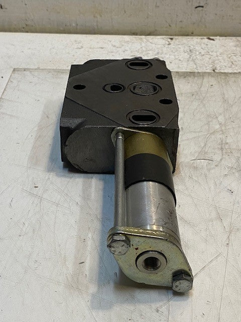 Hydraulic Directional Control Valve Section 3460409601 | 02-882 | H1497 | S4D7