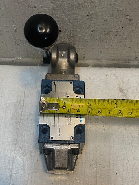 Mannesmann Rexroth Directional Valve 4WMM6J53/F | RR00885085