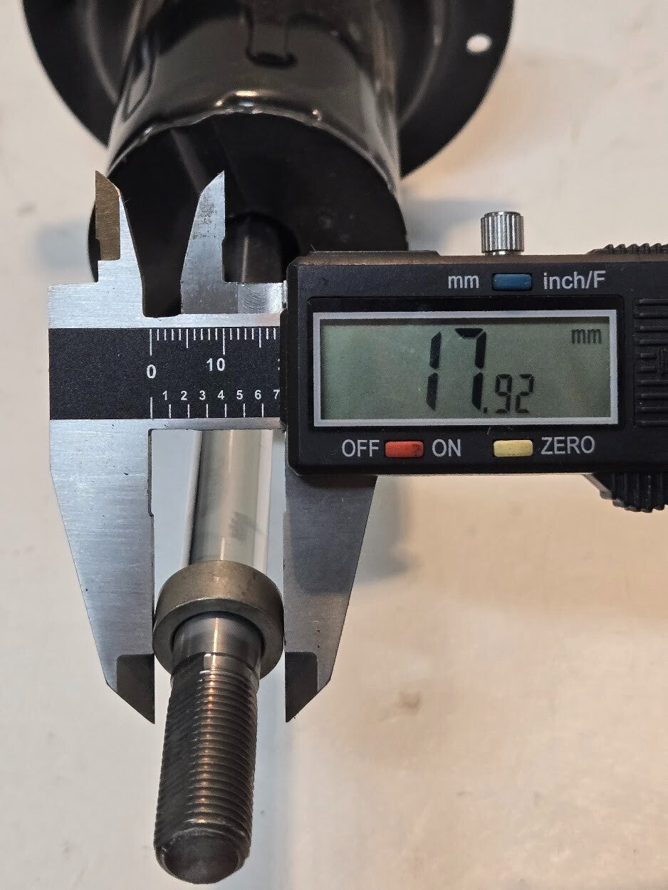 Tokico Right Side Shock Absorber 48510-53110 for Lexus | QD1 062122132236