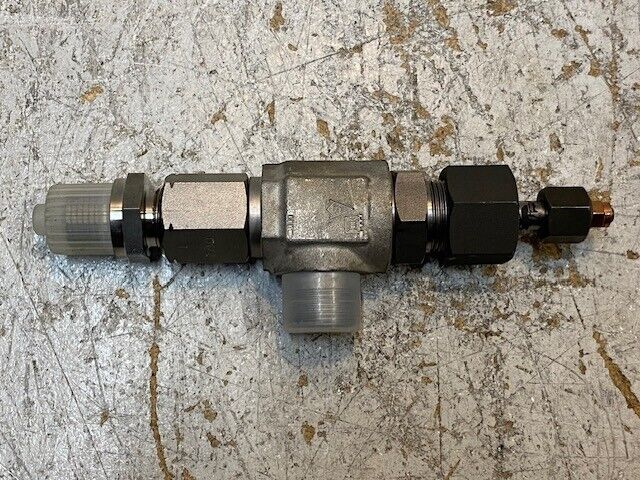 Eckventil Hydraulic Ball Valve 7-1/2" Long PA1.4571 | D3.0 | 193098574