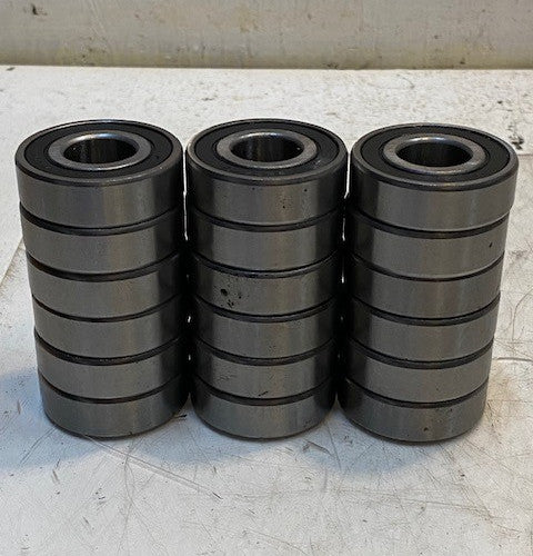 18 Quantity of 6204RS Deep Groove Ball Bearings 20x47x14mm (18 Quantity)