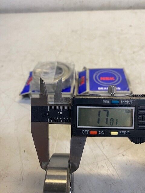 2 Quantity of NSK Bearings 62/32ZZ Single Row Ball Bearings 32x65x17 mm (2 Qty)