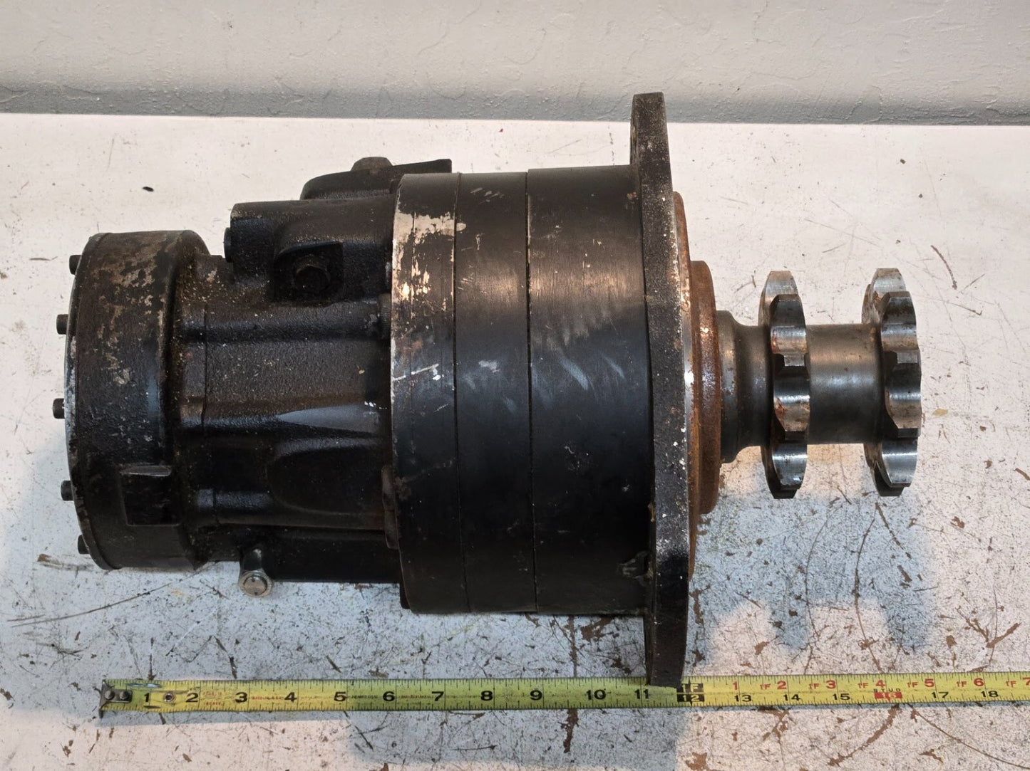 CNH R921810169 Hydraulic Motor MCR5A470/282S117Z32B2V/2WL12F | 7SO471 | 967982