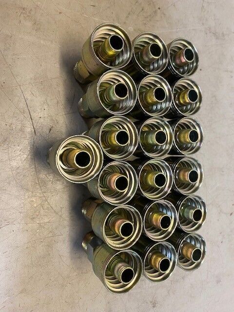 19 Quantity of Eaton Aeroquip Hydraulic Straight Fittings ATTC-8 (19 Quantity)