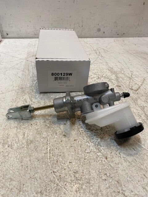 Clutch Master Cylinder 800129 | AM139 5/8 | 800129W