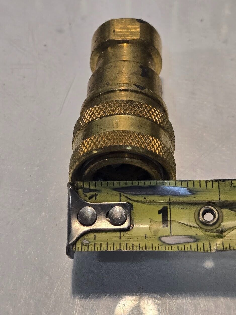 3 Quantity of Parker BH2-60 Hydraulic Quick Connect Fittings 1/4-18 NPFT (3 Qty)