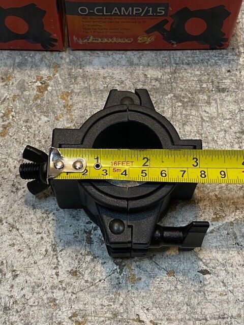 4 Qty of American DJ O-Clamp/1.5 360 Degree Wrap Around Clamps 488014 (4 Qty)