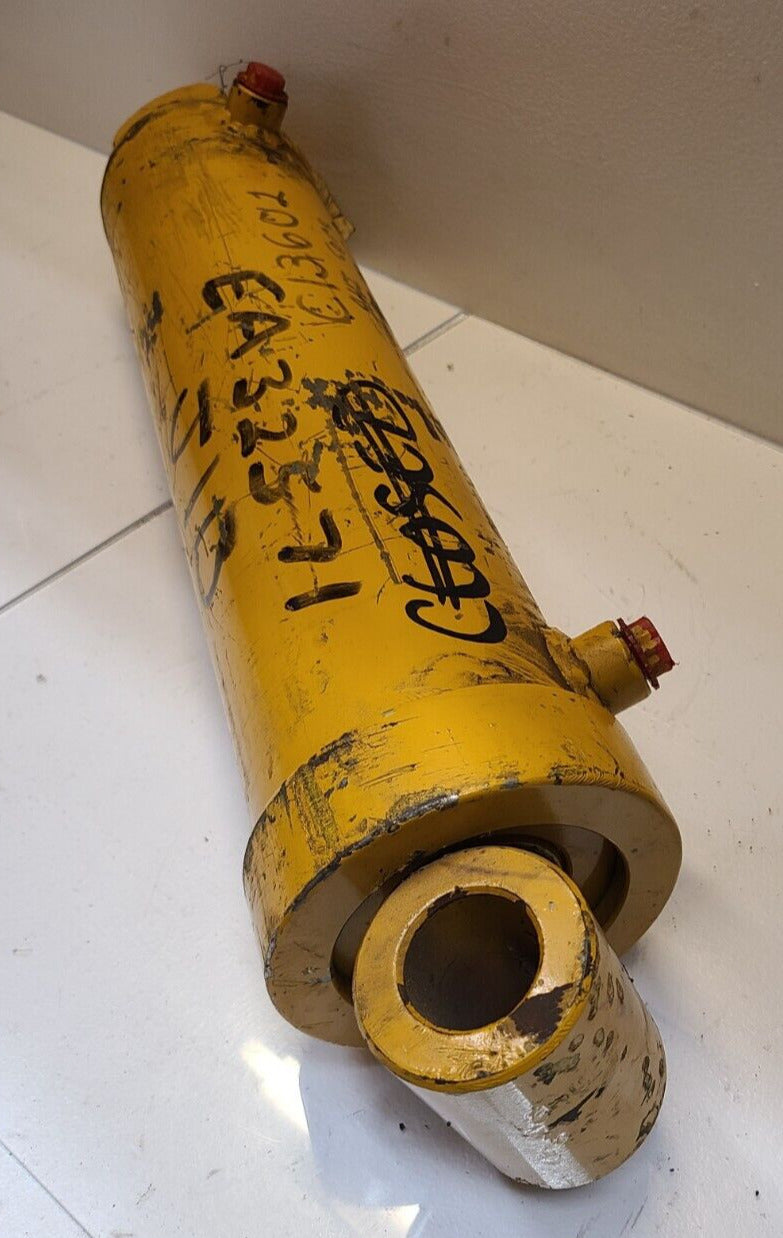 AHI Core Hydraulic Cylinder  R13601 | EA32571