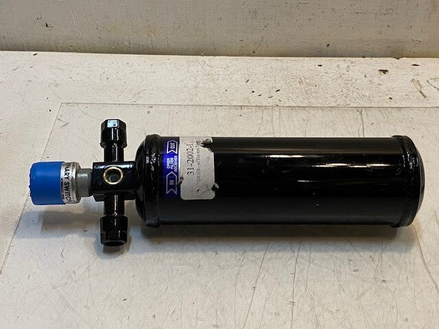 Drier Filter Receiver w/ Top mnt Trinary Switch 31-2002-1 | 12" Long 4" Wide