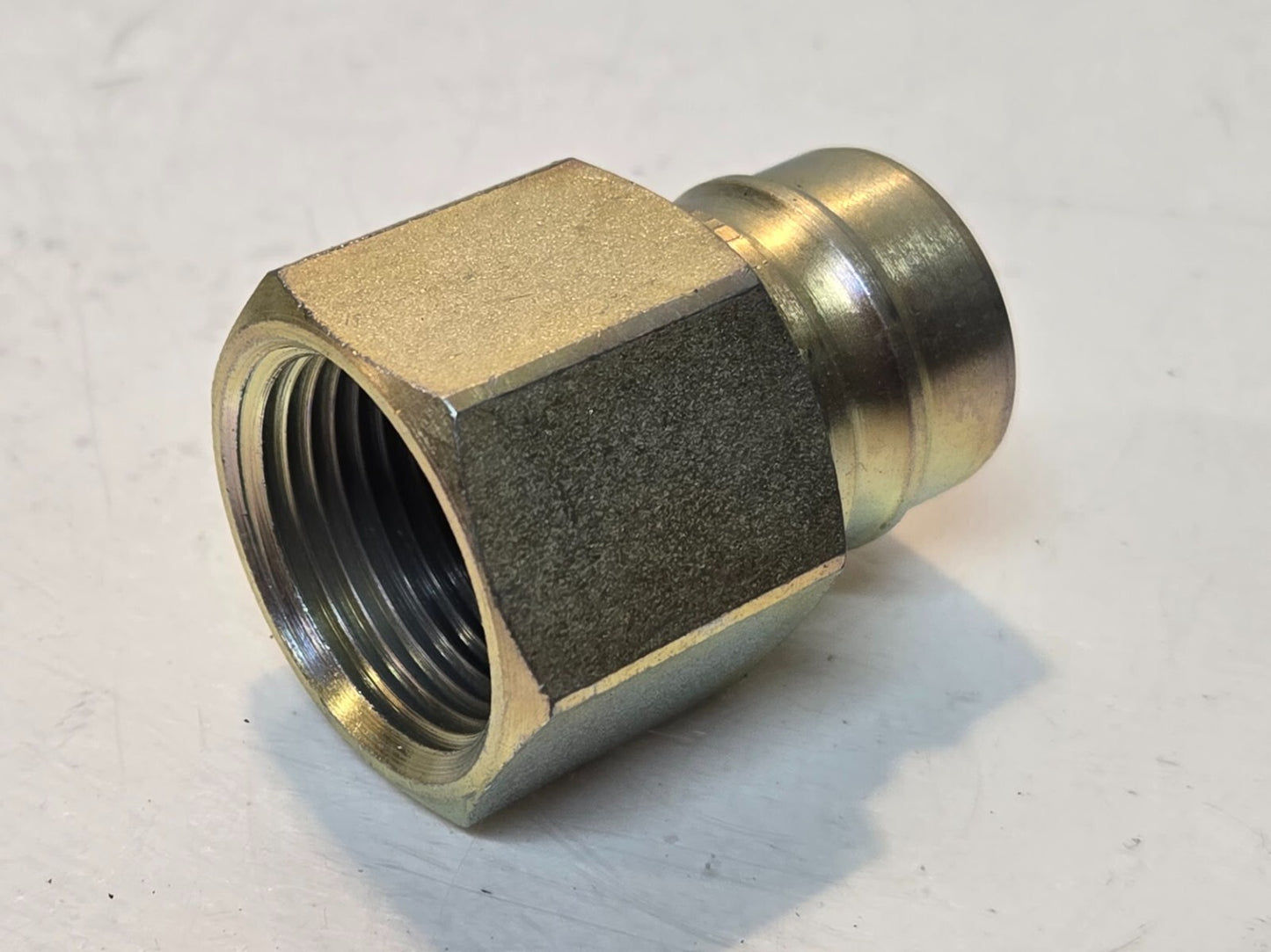 2 Quantity of PHN-16 Hydraulic 1" Quick Connect Plugs | 1" FNPT (2 Quantity)