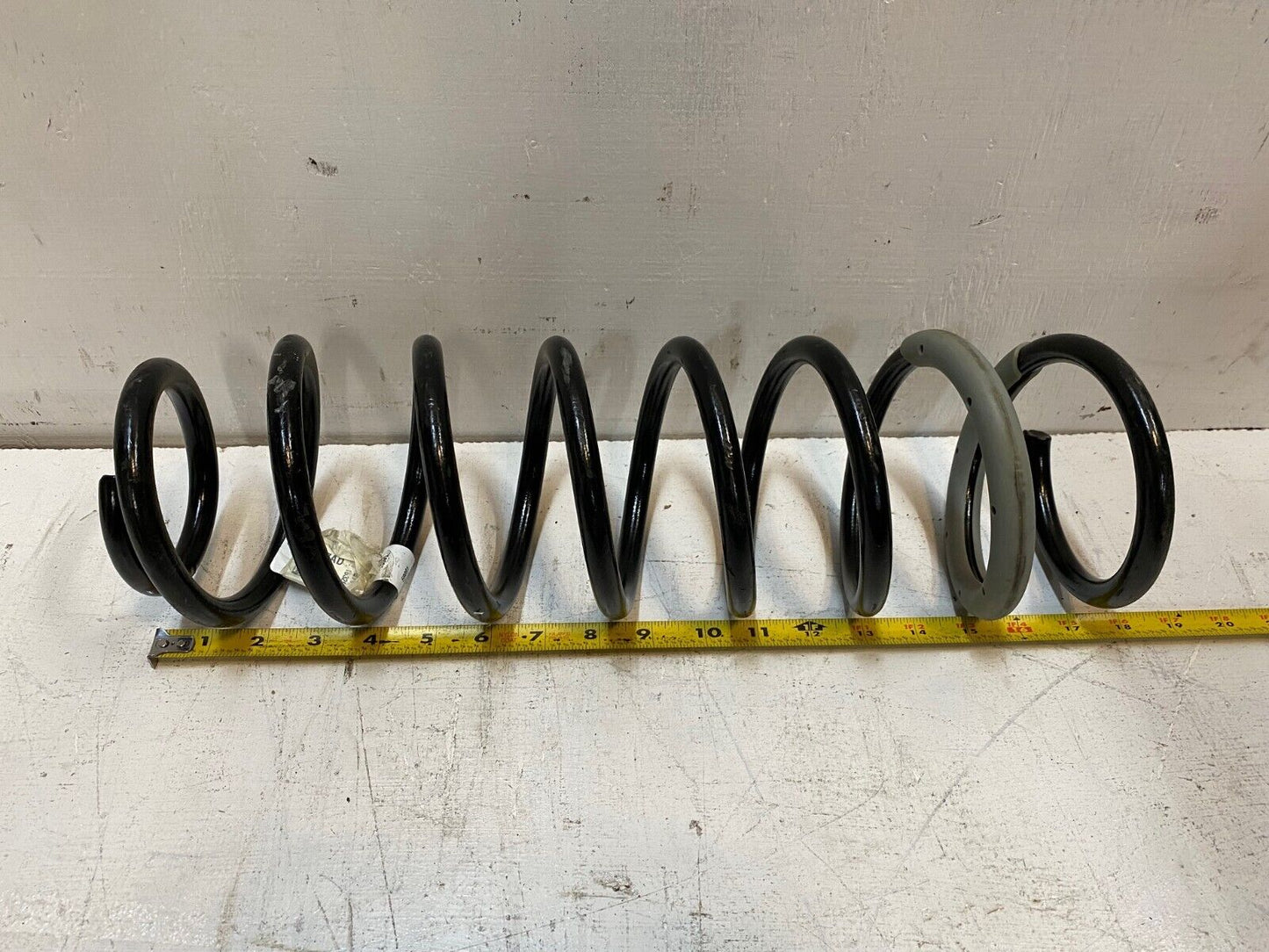 Coil Spring w/ 9 Spirals 3657AD | 68253657AD | L2 1632019 | 59091