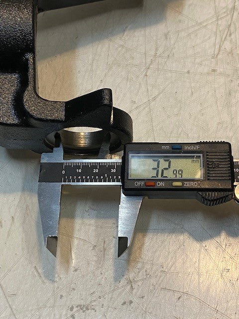 Steering Spindle Knuckle 0059K | 52mm Bore 33mm Bore 44mm Bore