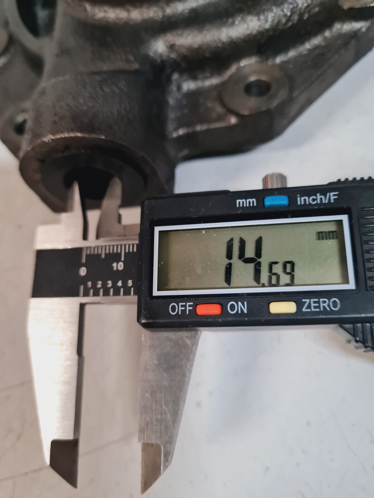 Diesel Engine Water Pump For John Deere RE500734 | 0511100