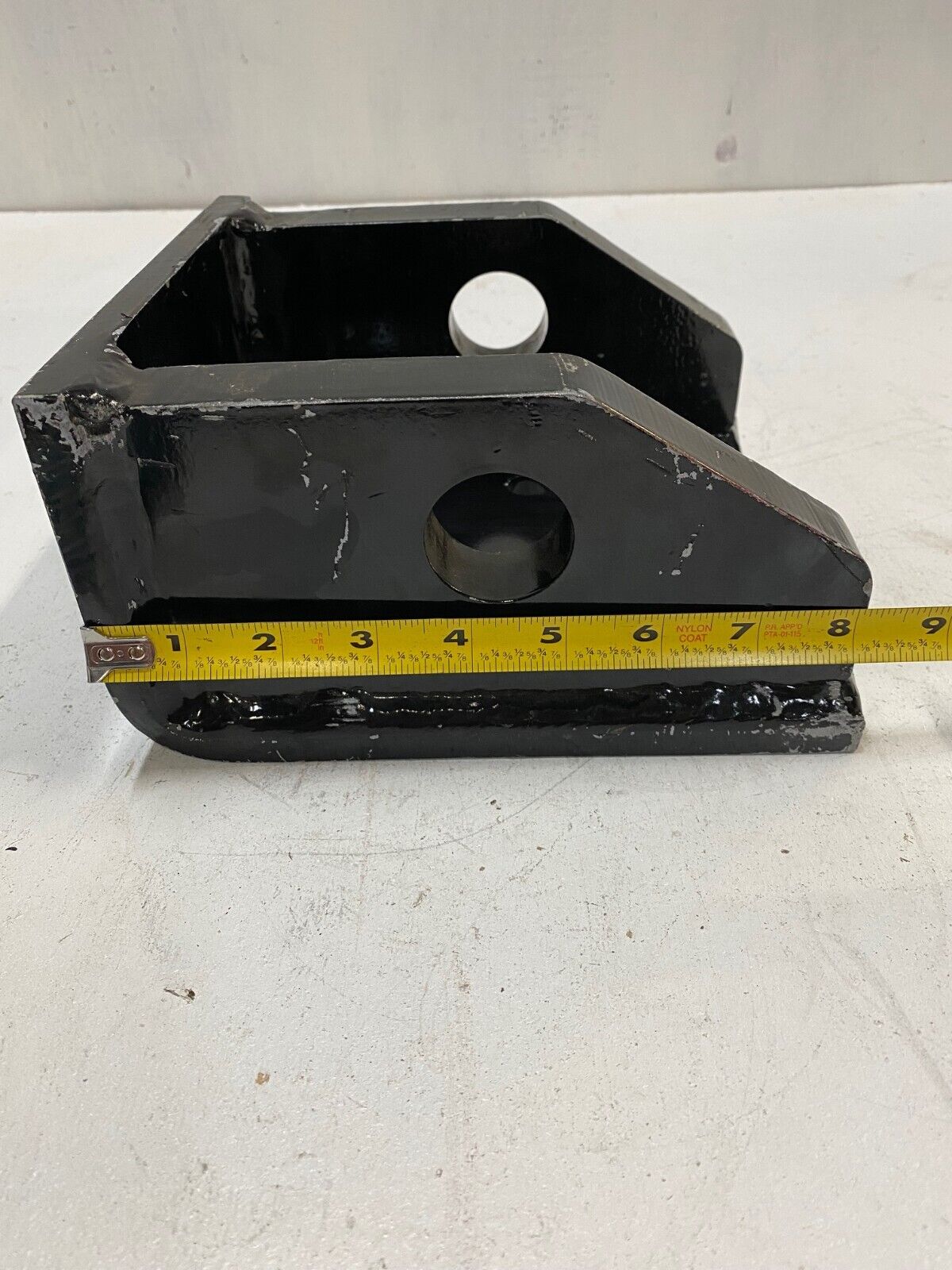 15-13420 Upper Tilt Cyl Mntng Brckt 66B11