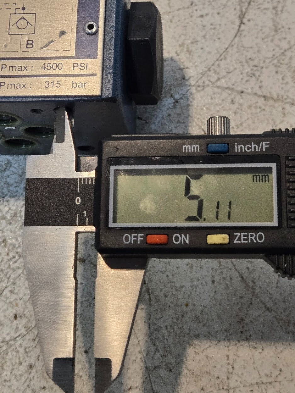 Bosch Manifold Check Valve 0 811 024 105 | 872 | Max Pressure 4500 PSI 315 Bar