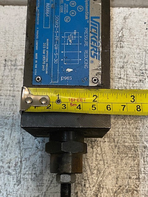 VICKERS DGMX2-5-PP-GW-S-30 SYSTEMSTAK PRESSURE REDUCING VALVE MPN 868864
