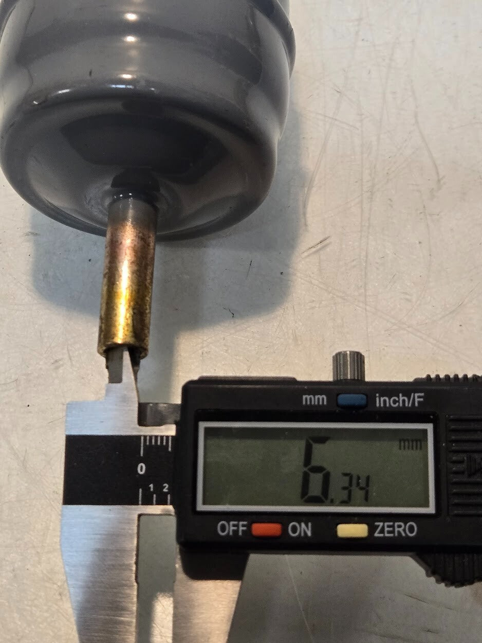 Sporlan Valve Catch-All C-05E87 4908 Refrigerant Filter-Drier 1/4" Inlet/Outlet