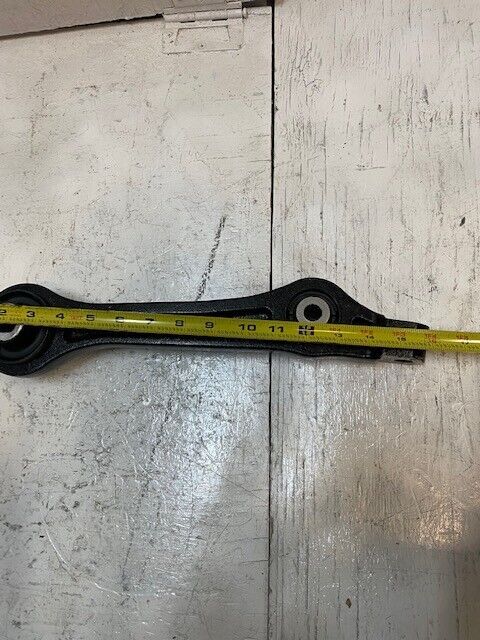 Suspension Control Arm AXB2605514 667810 NR