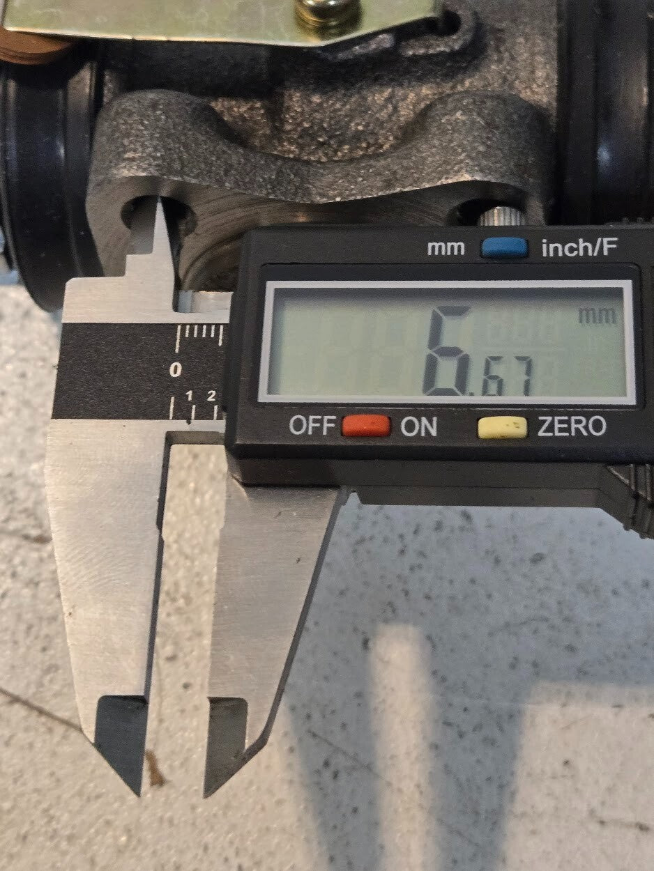 Rear Left Brake Cylinder for Toyota FJ