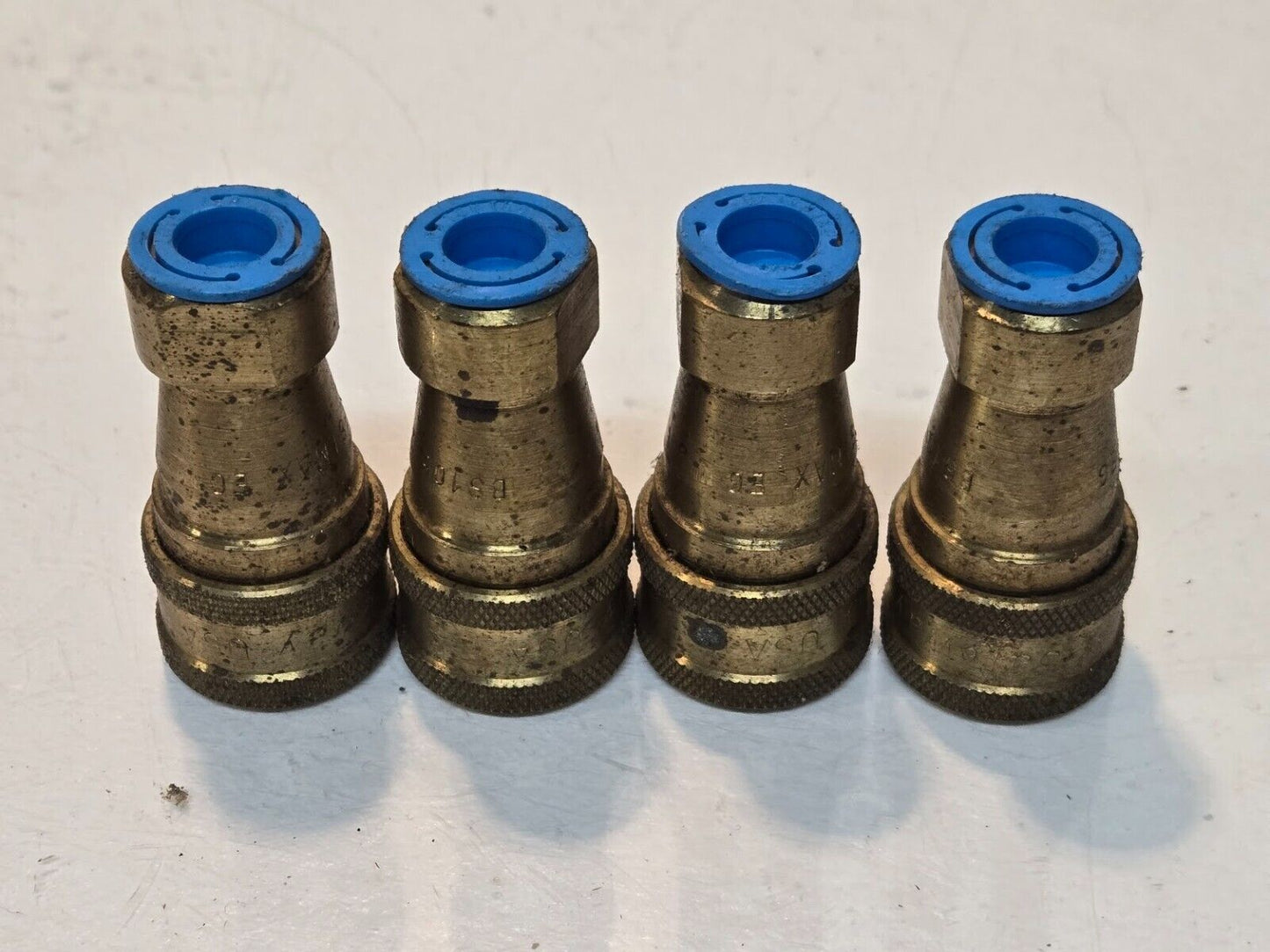 4 Quantity of Safeway BS105-2 3/8" Quick Connect Couplings 1/4" NPT (4 Quantity)