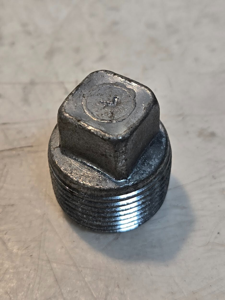 32 Quantity of 3/4" MPT Galvanized Plugs | 5/8" Square Drive (32 Quantity)